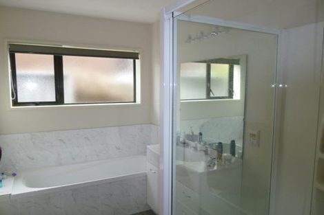 Photo of property in 1/251 Memorial Avenue, Burnside, Christchurch, 8053