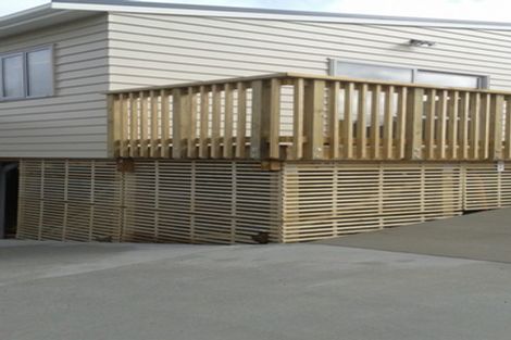 Photo of property in 37 Hibiscus Coast Highway, Silverdale, 0932