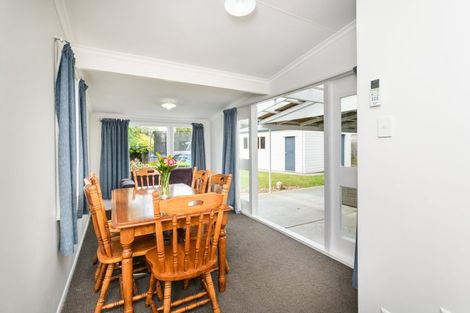 Photo of property in 126 Ruamahanga Crescent, Terrace End, Palmerston North, 4410