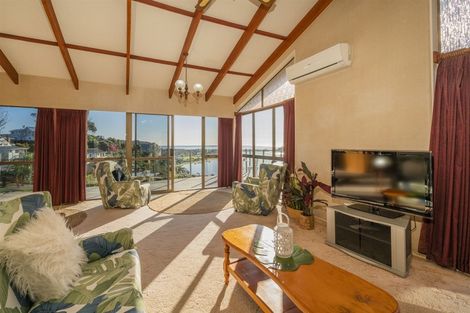 Photo of property in 1 Pine Grove, Tairua, 3508