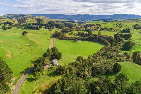 Photo of property in 5021 Pahiatua Pongaroa Road, Pongaroa, 4991