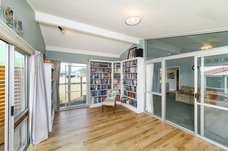 Photo of property in 22 Beaven Street, Marton, 4710