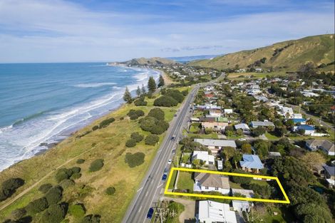 Photo of property in 28 Moana Road, Okitu, Gisborne, 4010