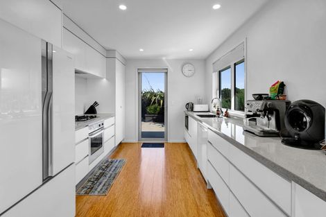 Photo of property in 8 Jersey Place, Bell Block, New Plymouth, 4312