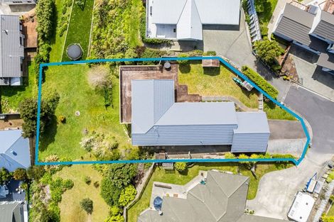 Photo of property in 92 Navigation Drive, Whitby, Porirua, 5024