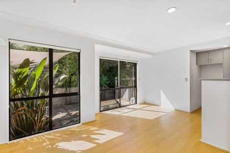 Photo of property in 52 Ferry Road, Arkles Bay, Whangaparaoa, 0932