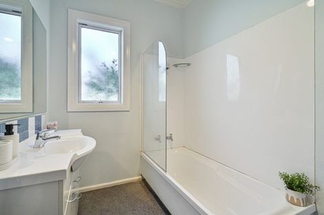 Photo of property in 409 Burnett Street, Mahora, Hastings, 4120