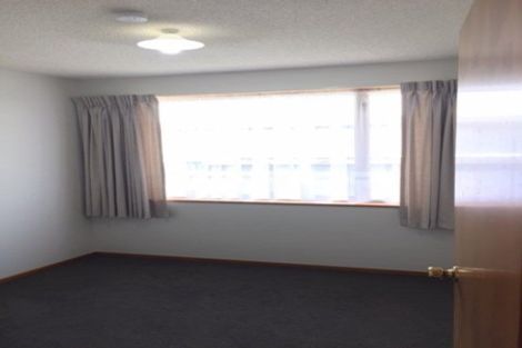 Photo of property in 2/66 Martin Avenue, Beckenham, Christchurch, 8023