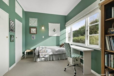 Photo of property in 65a Cashmere Avenue, Khandallah, Wellington, 6035