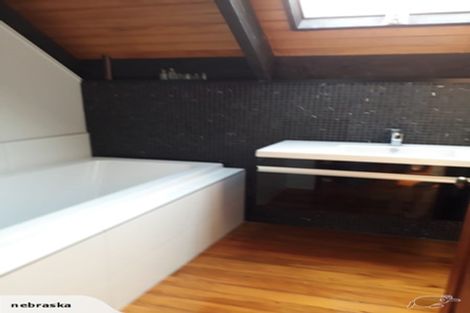 Photo of property in 1 Indira Place, Khandallah, Wellington, 6035