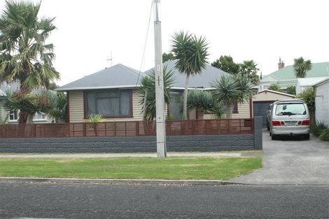 Photo of property in 36 Fitzroy Road, Fitzroy, New Plymouth, 4312