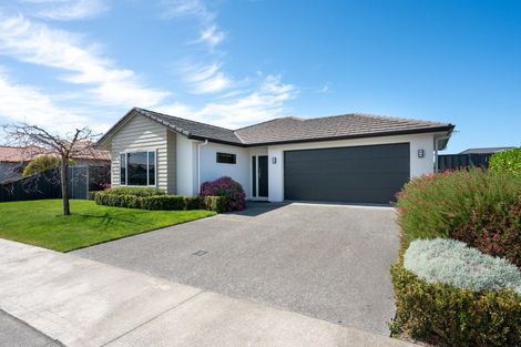 Photo of property in 8 Rotoiti Way, Poraiti, Napier, 4112