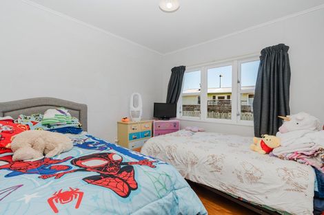 Photo of property in 10 Griffiths Place, Claudelands, Hamilton, 3214