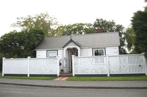 Photo of property in 18 Edward Street, Prebbleton, 7604