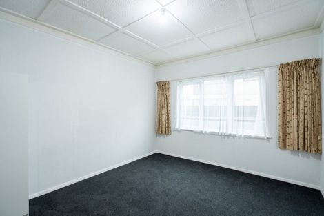 Photo of property in 239 Fitzherbert Avenue, West End, Palmerston North, 4410