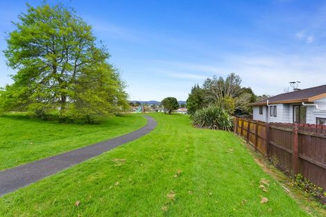Photo of property in 2/73 Luanda Drive, Ranui, Auckland, 0612