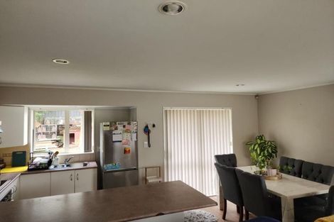 Photo of property in 1 Mika Court, Flat Bush, Auckland, 2019