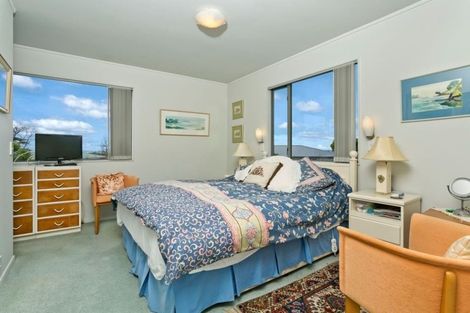 Photo of property in 1/37 Holland Road, Hillcrest, Auckland, 0627
