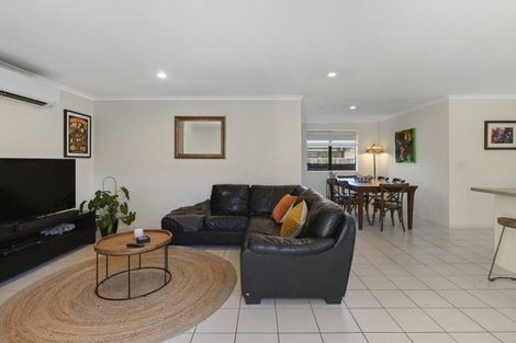 Photo of property in 75 John Street, Pukekohe, 2120