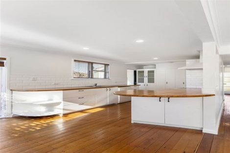 Photo of property in 94 Tripoli Road, Panmure, Auckland, 1072