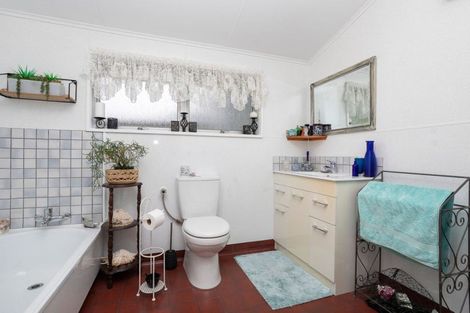 Photo of property in 3 Rawhiti Street, Dannevirke, 4930