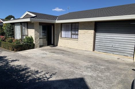 Photo of property in 3/63 Division Street, Riccarton, Christchurch, 8041