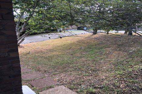 Photo of property in 4 Sispara Place, Beach Haven, Auckland, 0626