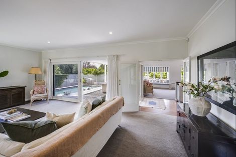 Photo of property in 16 Kopanga Road, Havelock North, 4130