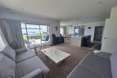 Photo of property in 5 Scout Way, Silverdale, 0932