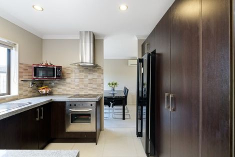 Photo of property in 9 Kereru Place, Pyes Pa, Tauranga, 3112