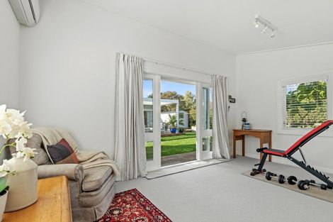 Photo of property in 108 Burnley Terrace, Sandringham, Auckland, 1025