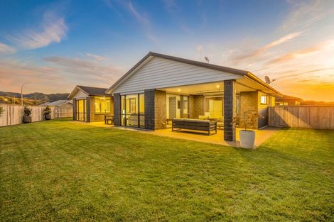 Photo of property in 9 Christow Court, Paraparaumu, 5032