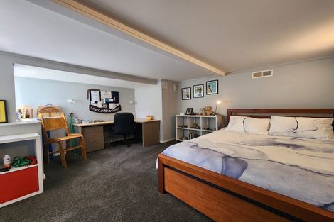 Photo of property in 12 Cook Street, Karori, Wellington, 6012