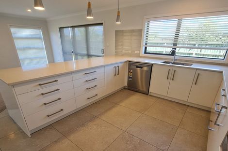 Photo of property in 50 Carroll Place, Owhata, Rotorua, 3010