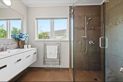 Photo of property in 31a Hythe Terrace, Mairangi Bay, Auckland, 0630