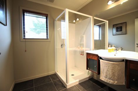 Photo of property in 7 Bodkin Road, Bridge Hill, Alexandra, 9320