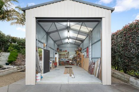 Photo of property in 22 Haden Place, Omokoroa, 3114