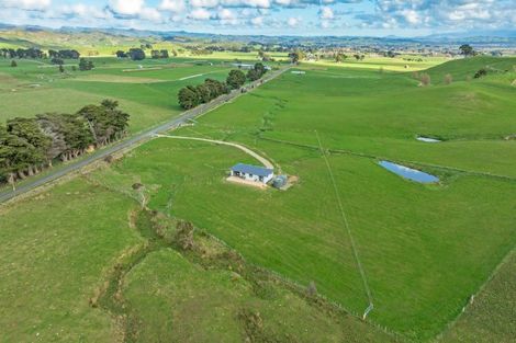 Photo of property in 453 Pinfold Road, Papatawa, 4998