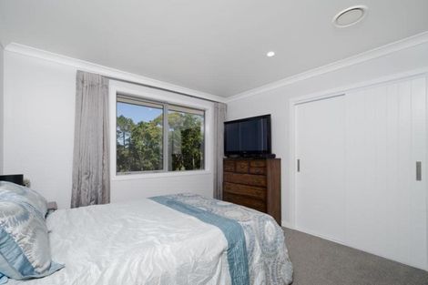 Photo of property in 24b Sunnyvale Road, Swanson, Auckland, 0614