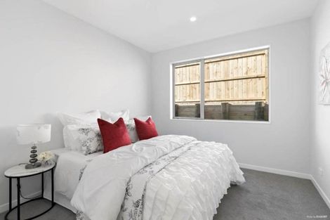 Photo of property in 3 Tararua Street, Massey, Auckland, 0614