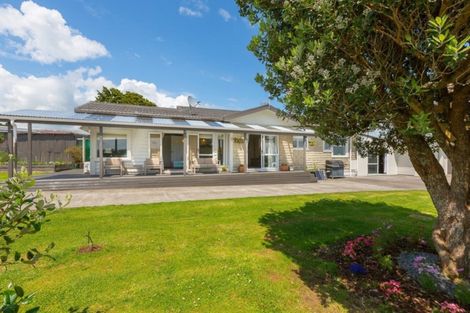 Photo of property in 37 Allan Road, Burgess Park, New Plymouth, 4371