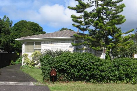 Photo of property in 6 John F Kennedy Place, Glen Eden, Auckland, 0602