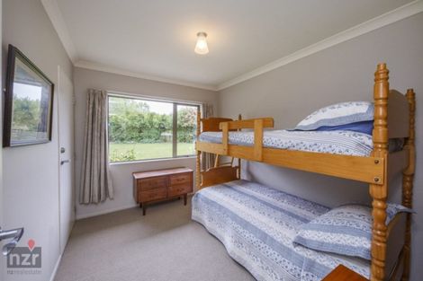 Photo of property in 62 Almadale Road, Cheltenham, Feilding, 4777