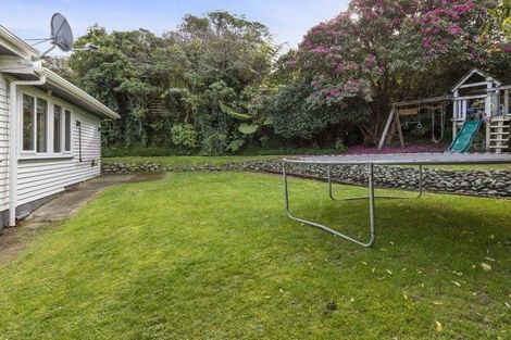 Photo of property in 99 Normandale Road, Normandale, Lower Hutt, 5010