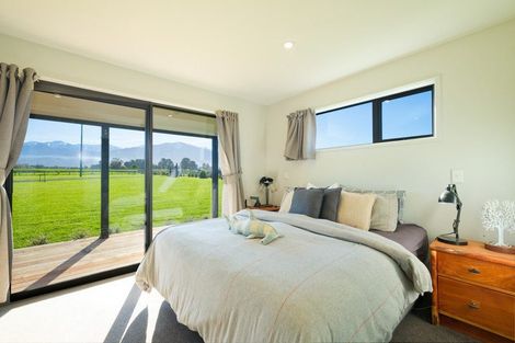 Photo of property in 12 Te Ao Wharepapa Lane, Peketa, Kaikoura, 7373