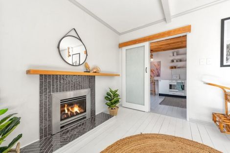 Photo of property in 72 Ocean Road, Paraparaumu Beach, Paraparaumu, 5032