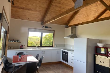 Photo of property in 67 Walu Lane, Matapouri, Whangarei, 0173