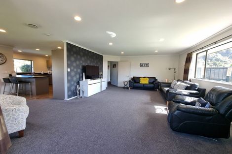 Photo of property in 10 Westvale Drive, Greymouth, 7805