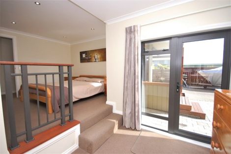 Photo of property in 21 Rainbow Drive, Rainbow Point, Taupo, 3330