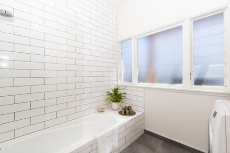 Photo of property in 11 Julius Terrace, Richmond, Christchurch, 8013